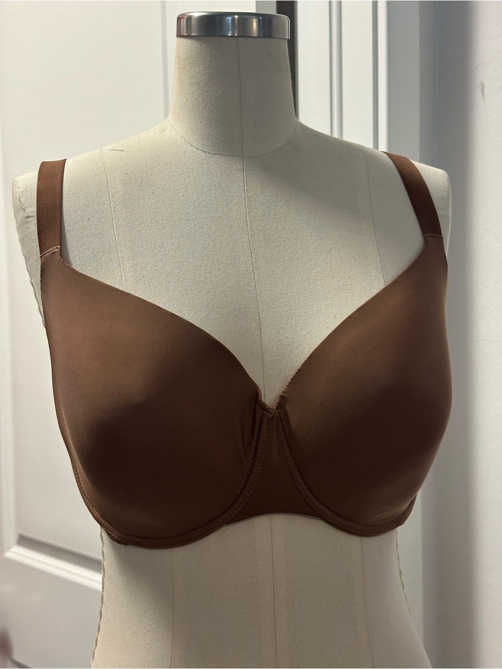 intimissimi Smooth Underwire Bra in Brown